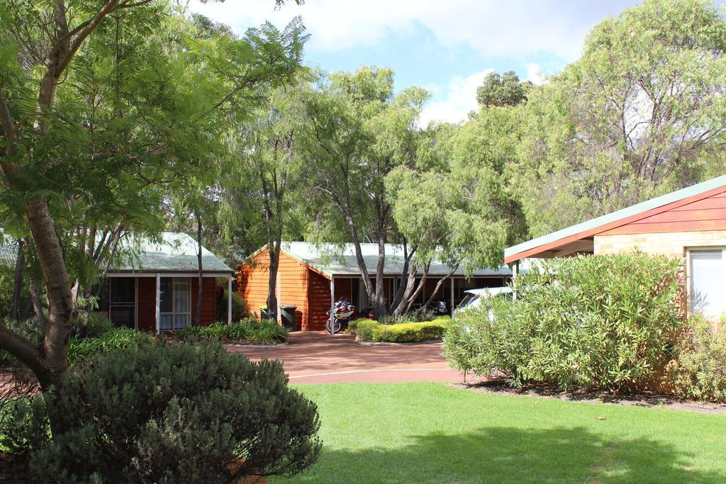 Margaret River Tourist Park Экстерьер фото