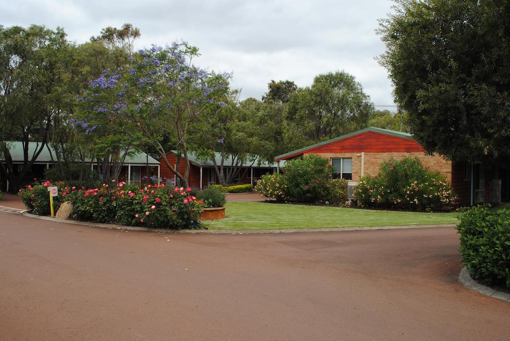 Margaret River Tourist Park Экстерьер фото